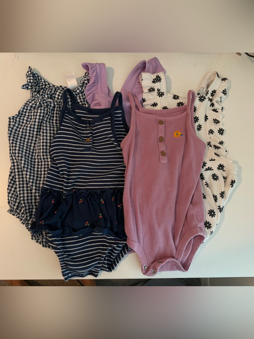 Great Condition! Baby Girl Onesies Set of 5, 18 Months